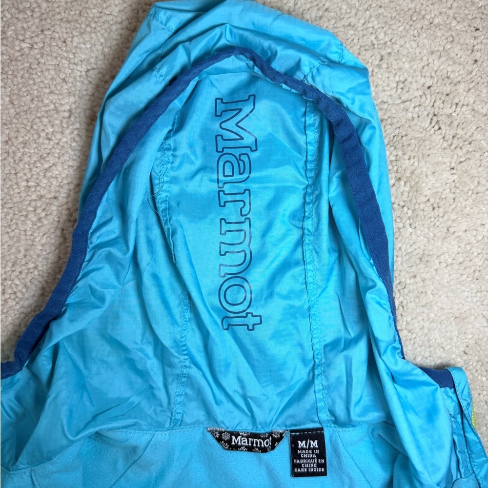 Marmot Girls Light Blue Jacket with Neon Yellow Zipper - Picture 8 of 16